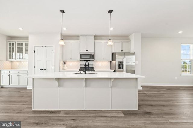 19410 PAIUTE TER, Leesburg, VA 20175