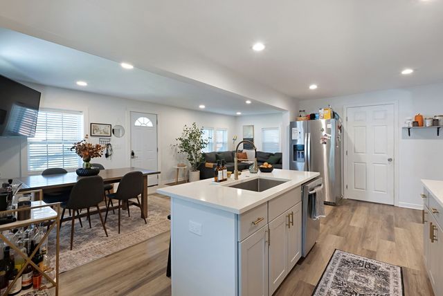 302 DuPont Ave, Madison, TN 37115