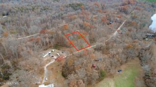 68 Walker Drive, Crossville, TN 38572