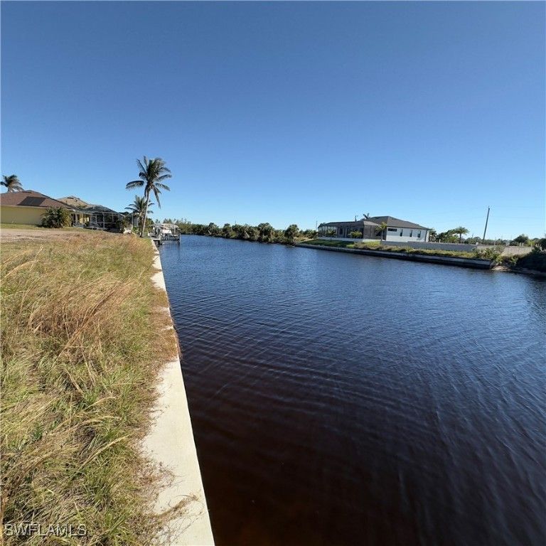 4120 NW 36th LN, Cape Coral, FL 33993