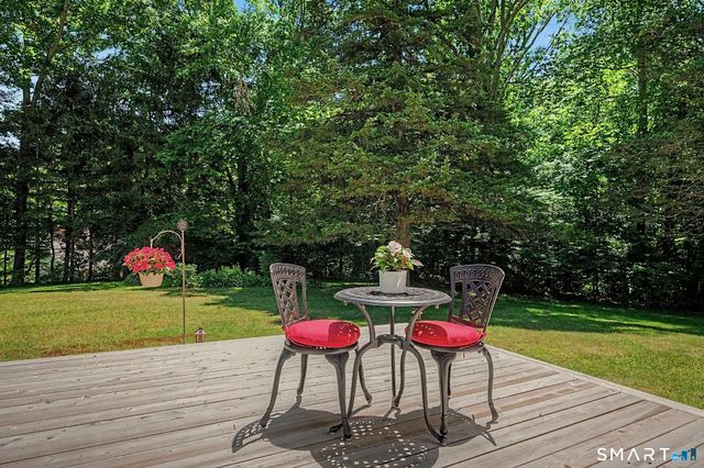 20 Forest Hills Drive, Madison, CT 06443