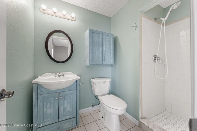 1385 Gillott Street NW, Palm Bay, FL 32907