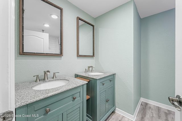 1385 Gillott Street NW, Palm Bay, FL 32907