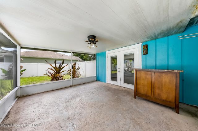 1385 Gillott Street NW, Palm Bay, FL 32907