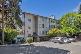 9512 1st Avenue NE #204, Seattle, WA 98115