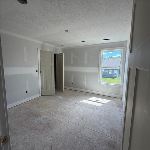 2340 Foxtail Drive, Kearney, MO 64060