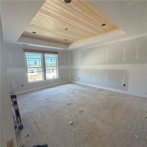 2340 Foxtail Drive, Kearney, MO 64060