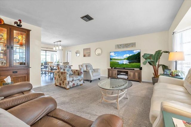 1903 SE 29TH LANE, Cape Coral, FL 33904