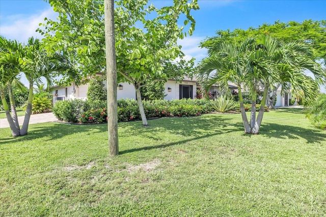 1903 SE 29TH LANE, Cape Coral, FL 33904