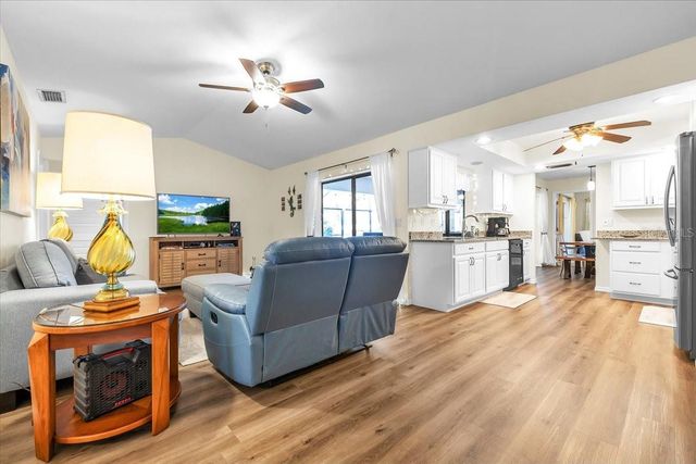 1903 SE 29TH LANE, Cape Coral, FL 33904