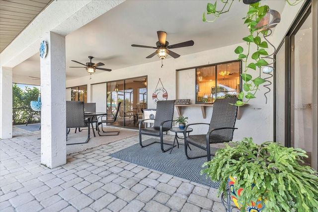 1903 SE 29TH LANE, Cape Coral, FL 33904
