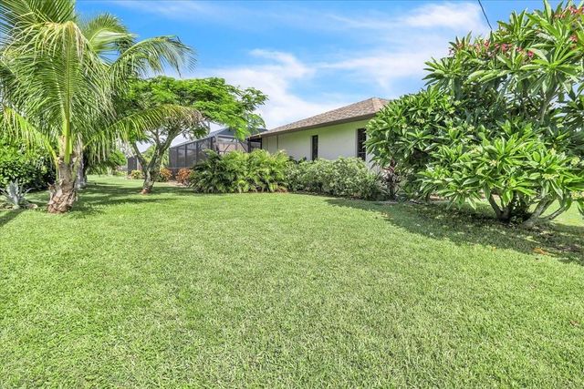 1903 SE 29TH LANE, Cape Coral, FL 33904
