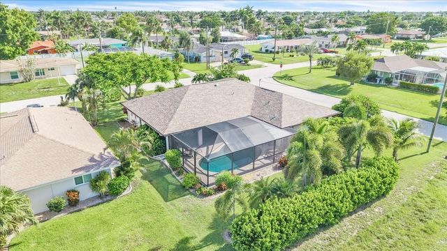 1903 SE 29TH LANE, Cape Coral, FL 33904