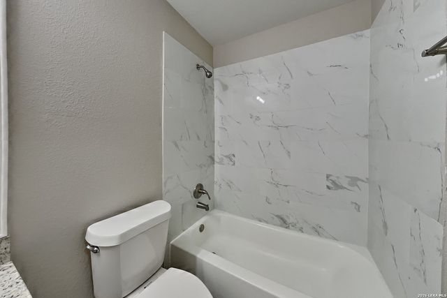 10406 APPALOOSA BAY, San Antonio, TX 78254