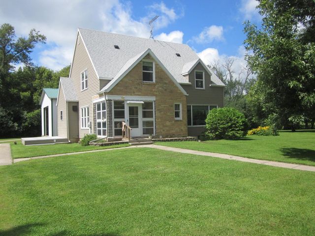 18685 State Hwy 79, Elbow Lake, MN 56531