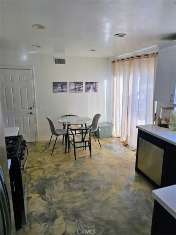 1376 Darwin Road, Oceanside, CA 92056