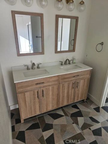 1376 Darwin Road, Oceanside, CA 92056