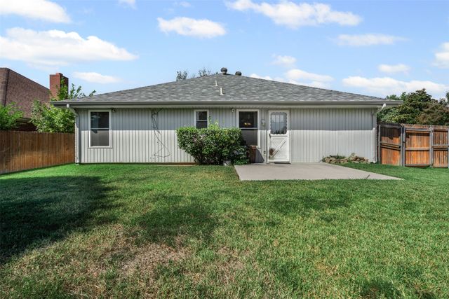 7301 Wagonwheel Road, Fort Worth, TX 76133