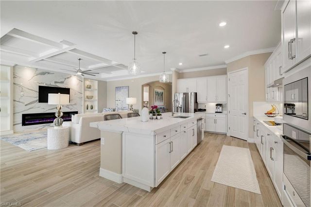 28003 Wicklow CT, Bonita Springs, FL 34135