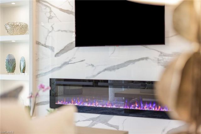 28003 Wicklow CT, Bonita Springs, FL 34135