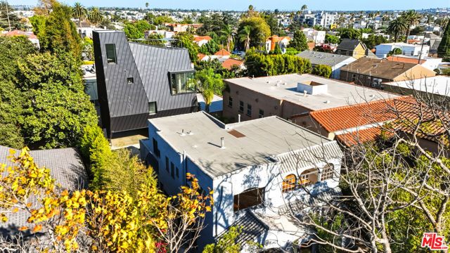 1284 S Cloverdale Avenue, Los Angeles, CA 90019