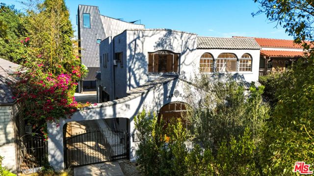 1284 S Cloverdale Avenue, Los Angeles, CA 90019