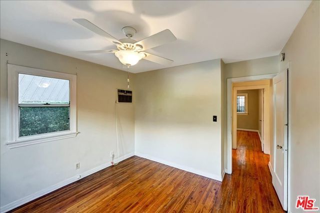 1284 S Cloverdale Avenue, Los Angeles, CA 90019