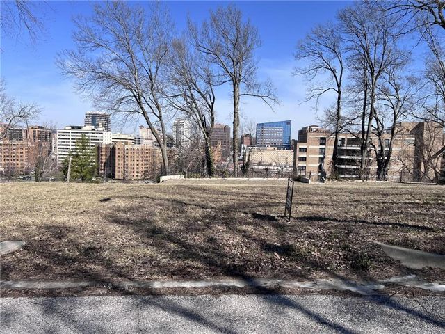 606 W 49th Terrace, Kansas City, MO 64112