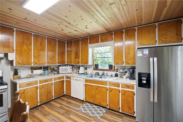 1440 N Shore Road, Atkins, AR 72823