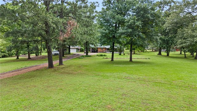 1440 N Shore Road, Atkins, AR 72823