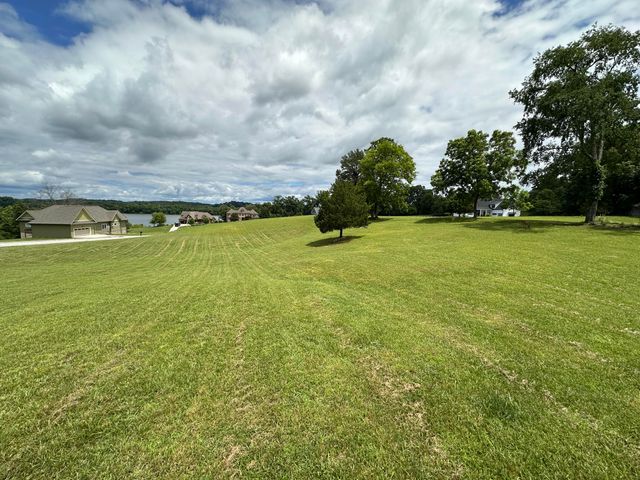 2186 Boat Hook Lane, Sale Creek, TN 37373