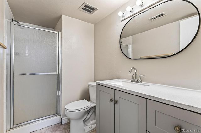 7342 S Xenia Circle B, Centennial, CO 80112