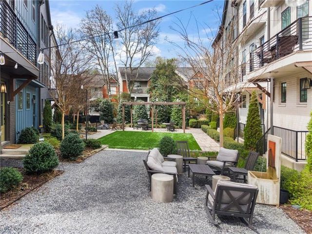 144 Chestnut Circle, Atlanta, GA 30342