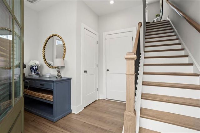 144 Chestnut Circle, Atlanta, GA 30342