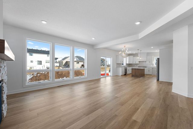 7695 22nd Avenue E, Shakopee, MN 55379