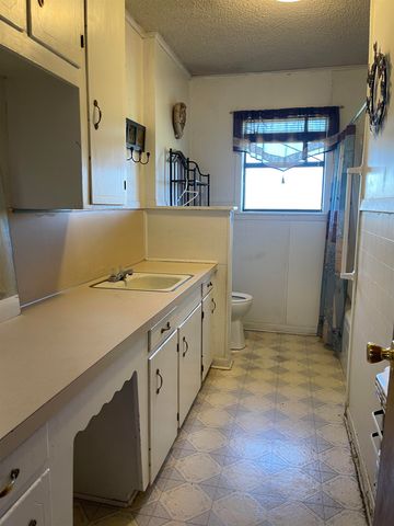 1608 E FM 124, Beckville, TX 75631