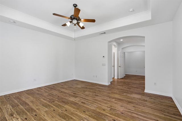 8925 Crestview Drive, Denton, TX 76207