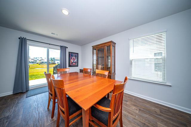 212 Coral Sunset Way, Summerville, SC 29486
