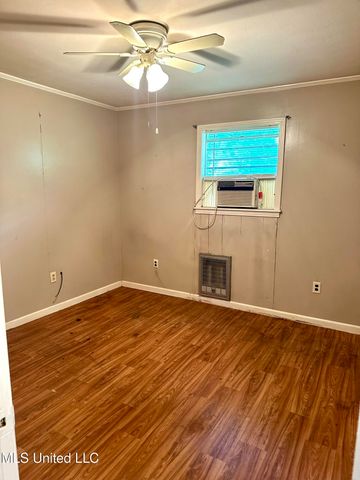 176 Revell Road, Grenada, MS 38901
