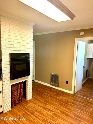 176 Revell Road, Grenada, MS 38901