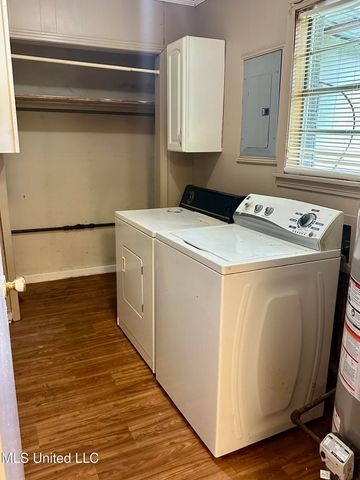 176 Revell Road, Grenada, MS 38901