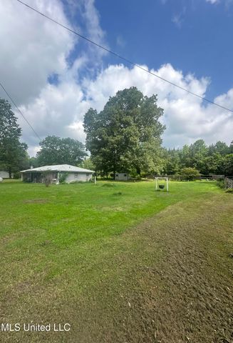 176 Revell Road, Grenada, MS 38901