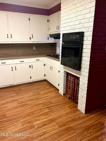 176 Revell Road, Grenada, MS 38901