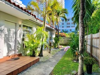 1130 NE 81st St 3, Miami, FL 33138