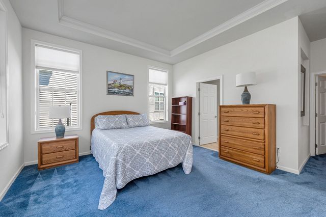 106 Sherwood Dr, Methuen, MA 01844
