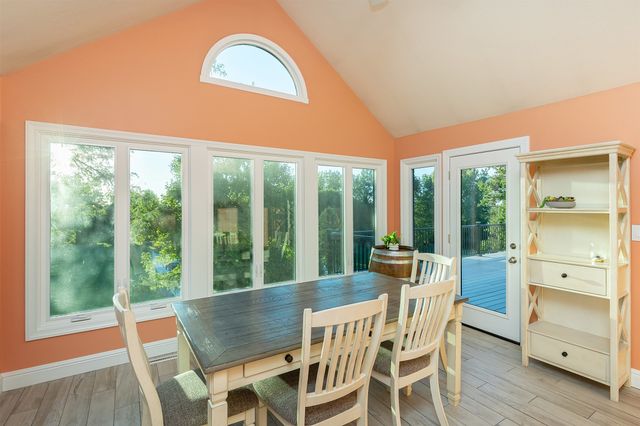 2125 W 15th Street S, Newton, IA 50208