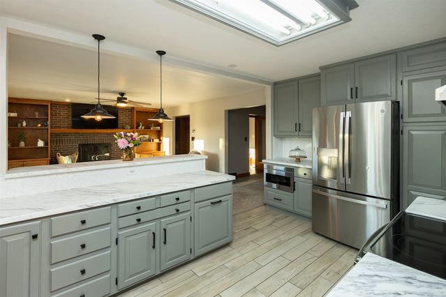 2125 W 15th Street S, Newton, IA 50208