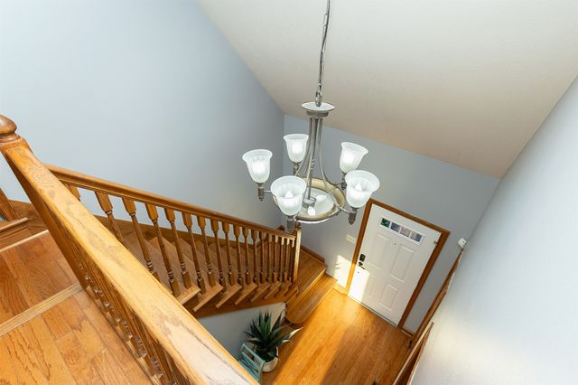 2125 W 15th Street S, Newton, IA 50208