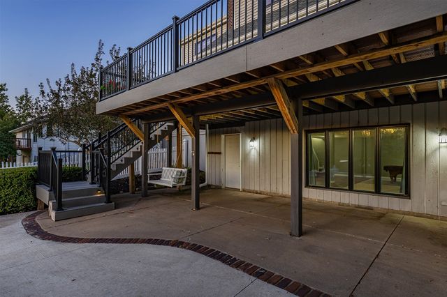 2125 W 15th Street S, Newton, IA 50208