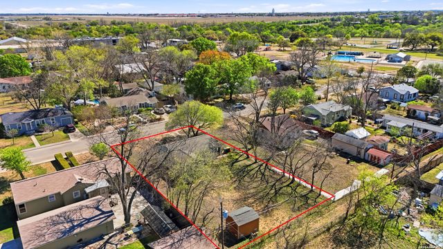 211 Brooks, Schertz, TX 78154